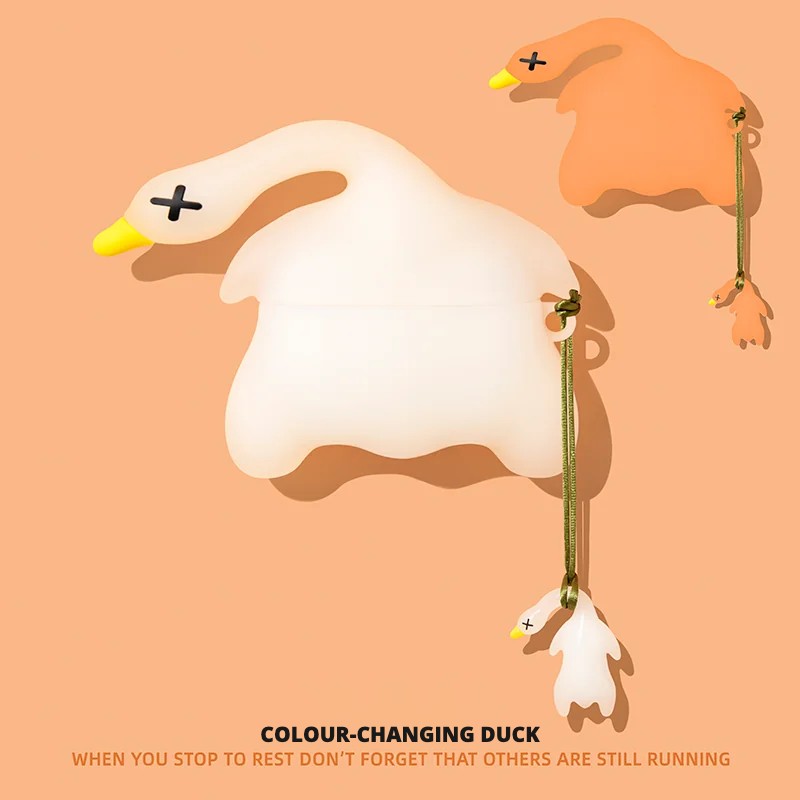 Colour-Changing Duck AirPods Case – Matching Charm